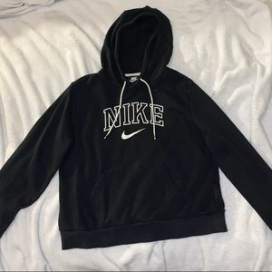 TEEN LARGE BLACK NIKE HOODIE